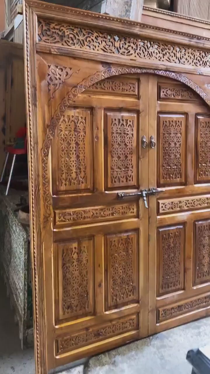 Porte marocaine extérieure intérieure traditionnelle  Porte en bois sculptée, grande porte sculpté