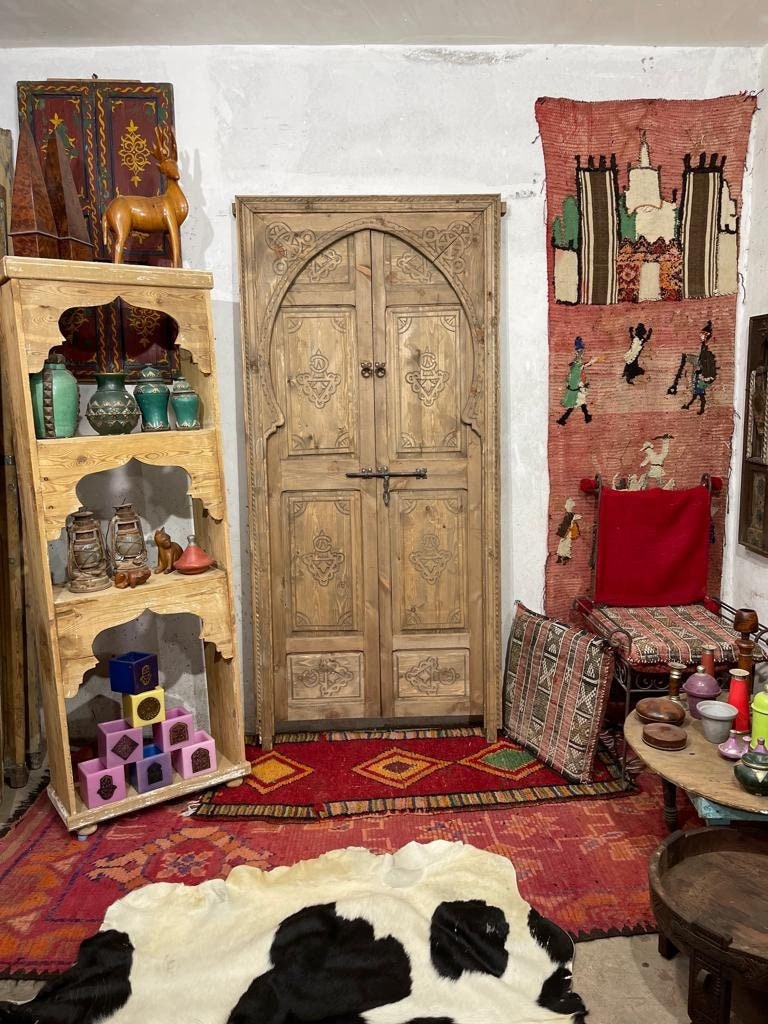 Carved wooden door | moroccan door | wall deco
