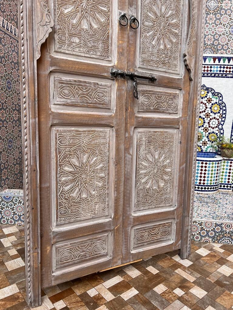 Free Shipping Custom White door Crafted With the Best Quality of Wood, This Moroccan Berber Door You Can Use It For Your Interior, Exterior.