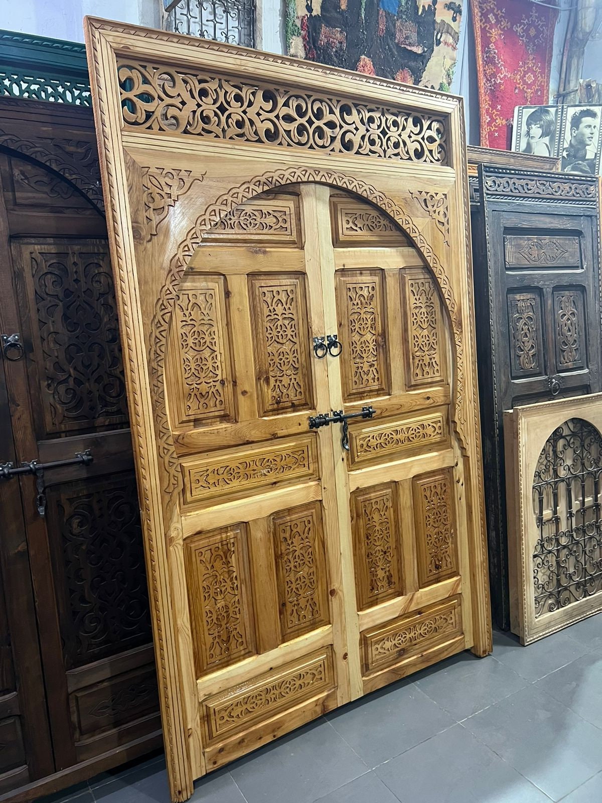 Large handmade wooden Carved door with the possibility of making it to measure for your entrance door, interior or exterior, wall decoration