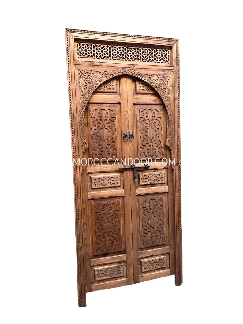 Exquisite Vintage-Inspired Carvings - Handcrafted Moroccan Carved Door - Elegance and Authenticity for your Interior.